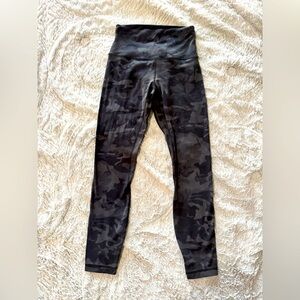 Black and grey camo lululemon leggings. Size 4